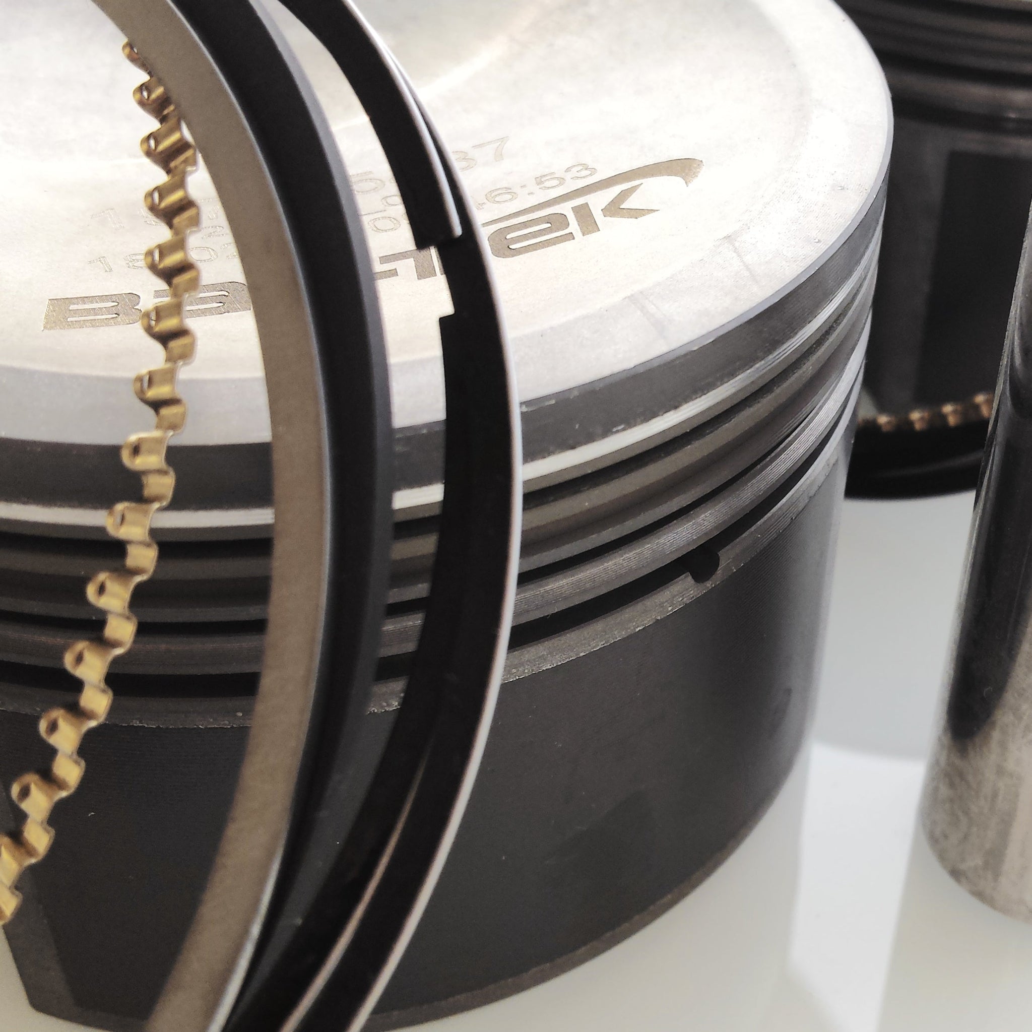 2.0L TSI EA888 Piston & Steel ConRod Set by MAHLE & BARTEK